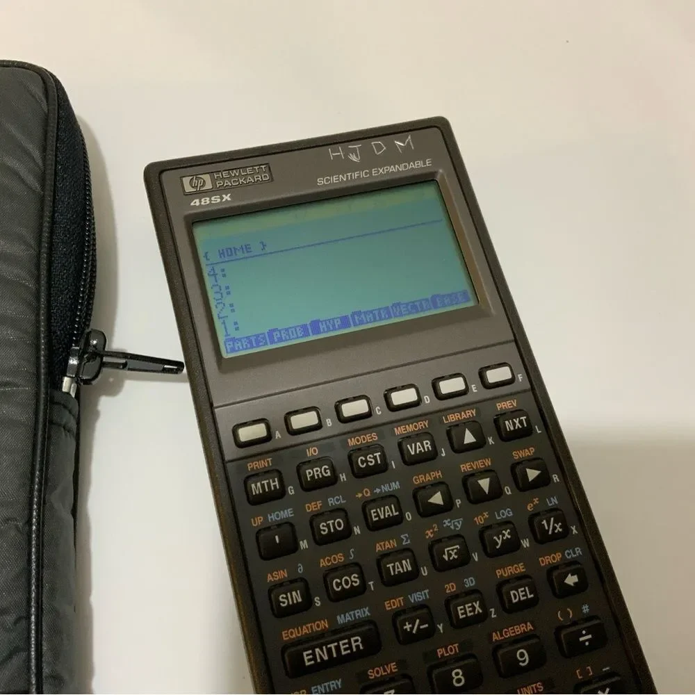 Vintage Hewlett Packard HP 48SX Graphing Calculator